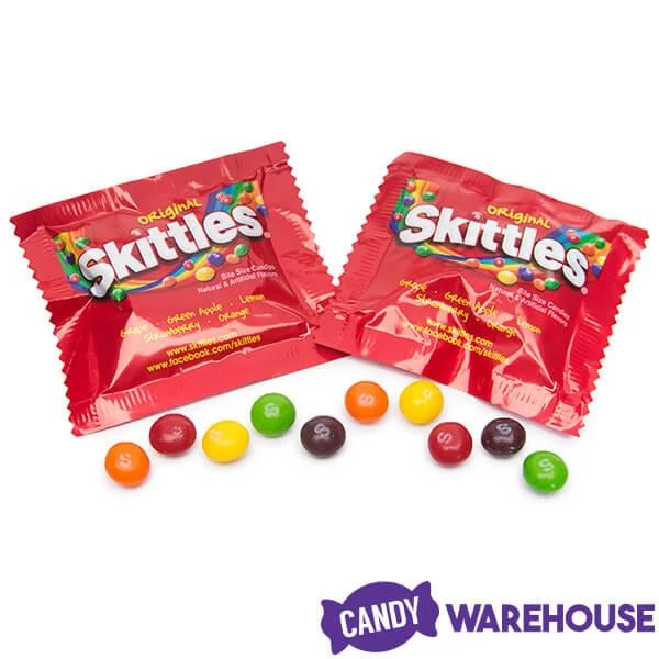 Skittles Candy Fun Size Packs - Original: 20-Piece Bag 4 Skittles Candy Fun Size Packs - Original: 20-Piece Bag - Image 2