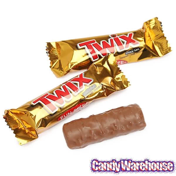 Twix Fun Size Candy Bars: 18-Piece Bag 4 Twix Fun Size Candy Bars: 18-Piece Bag - Image 2